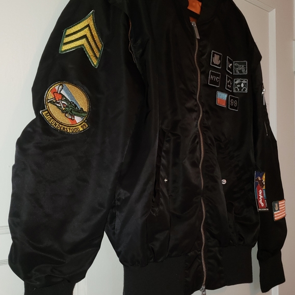 MILITEDDY MA-1 BLACK FLIGHT BOMBER JACKET by ENTREELIFESTYLE - Picture 5 of 9